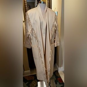 New York Milano Ultimate Moda off White Wool Fringed Hooded and Belted coat